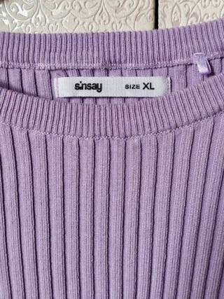 Camiseta canalé lila manga larga Sinsay seminueva