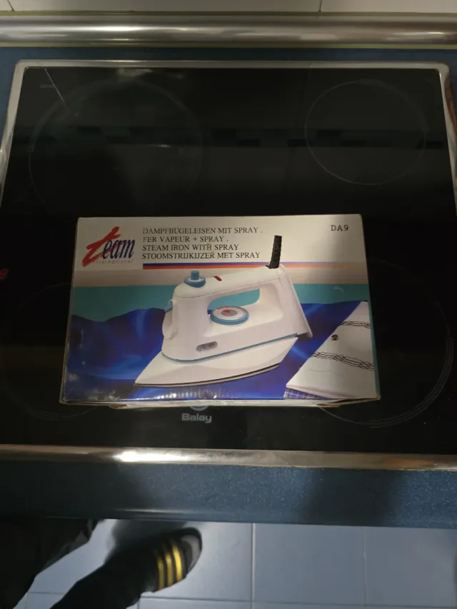 Plancha de vapor Zeam DA9 para viajes