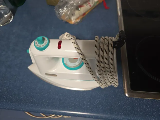 Plancha de vapor Zeam DA9 para viajes