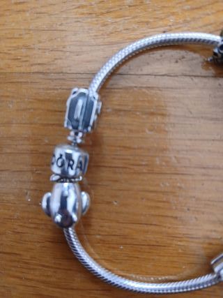 Pulsera Pandora con charms plata