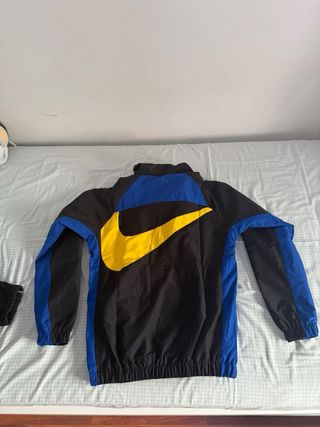 Chaqueta Nike Talla S Negra y Azul