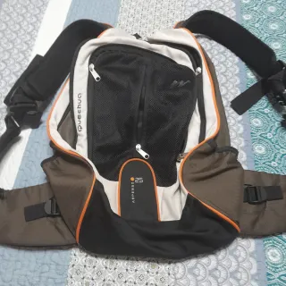 Mochila Quechua Arpenaz 25L Marrón Naranja