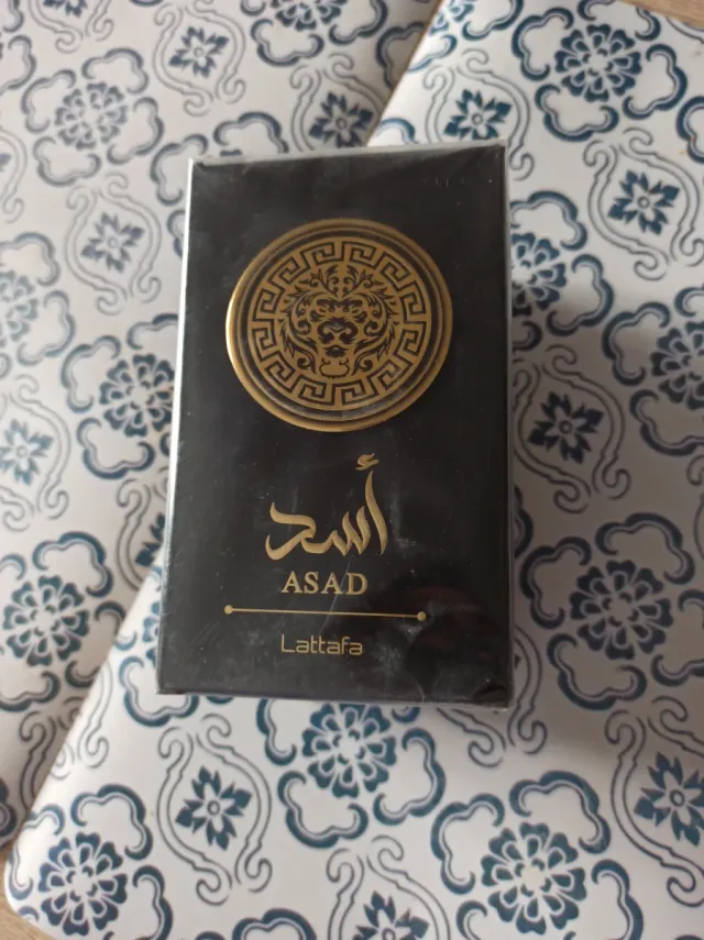Perfume Árabe Lattafa ASAD