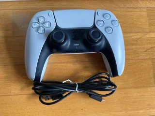 PlayStation 5 con Lector (PS5) + JUEGO