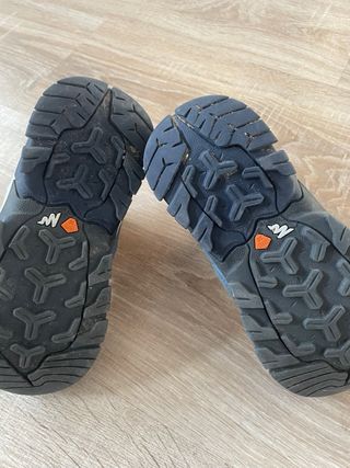 Botas montaña talla 30