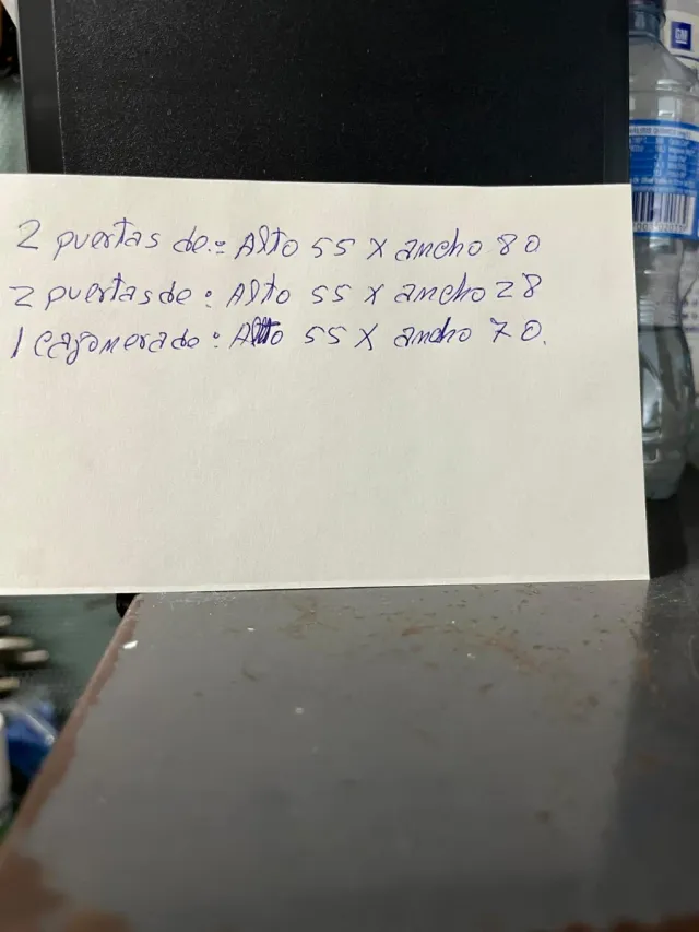 2 Puertas de cocina beige y plateadas,  1 de 28