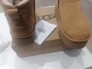 Botas UGG Marrones