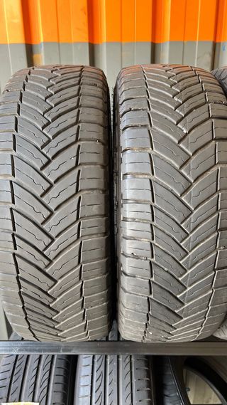 4 Neumáticos Michelin 215/65 R16 109T