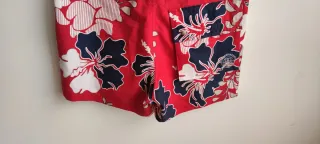 Short VERMONT flores rojo y blanco