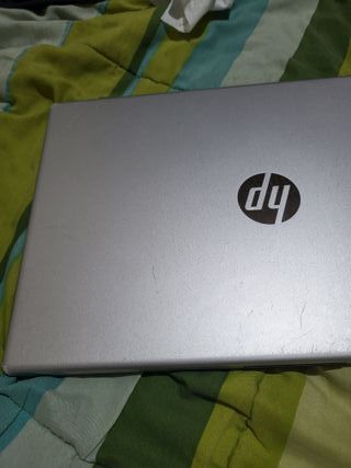 Portátil HP 15 Ryzen 3 7320U