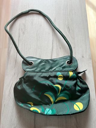 Bolso Skunkfunk verde y amarillo.