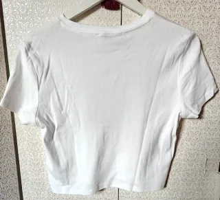 Camiseta blanca crop cerezas Primark seminueva
