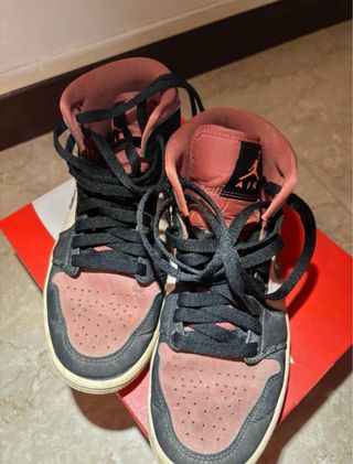 Jordan Mid nere e rosa, taglia 36
