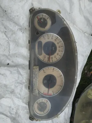 Cuadro instrumentos Chrysler Voyager