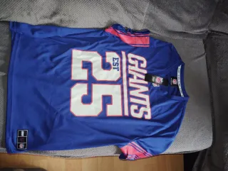 Camiseta tirantes talla L 
Camiseta manga corta Xl