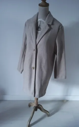 Abrigo niña Zara beige talla 13/14