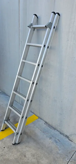 Escalera de aluminio extensible