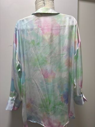 Camisa oversize Zara estampado pastel