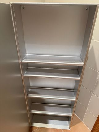 Mueble de baño con espejo