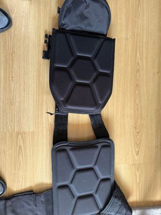 Porta placas con apertura rápida