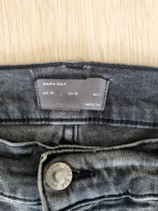 Pantalón vaquero hombre desgastado con cremalleras