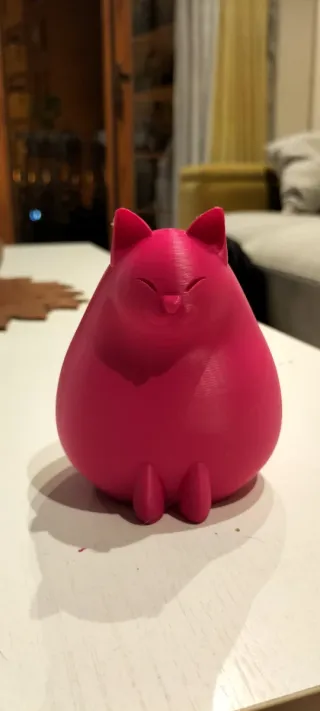 Llaveros y lapiceros solidarios de gatos