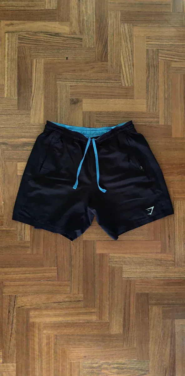 Pantaloncini allenamento GymShark taglia S