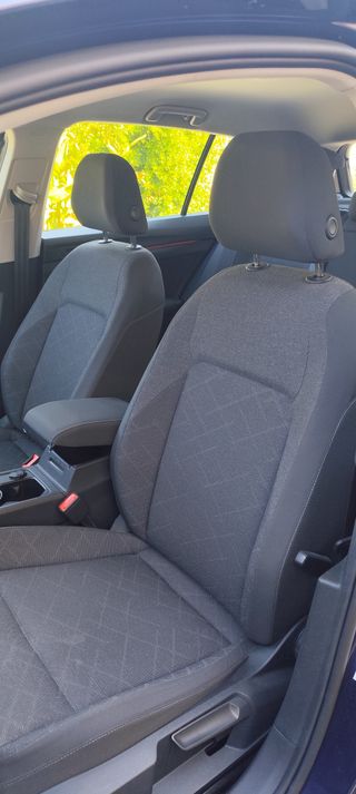 Volkswagen Golf 8 1.0eTSI 110CV Automatico 2022