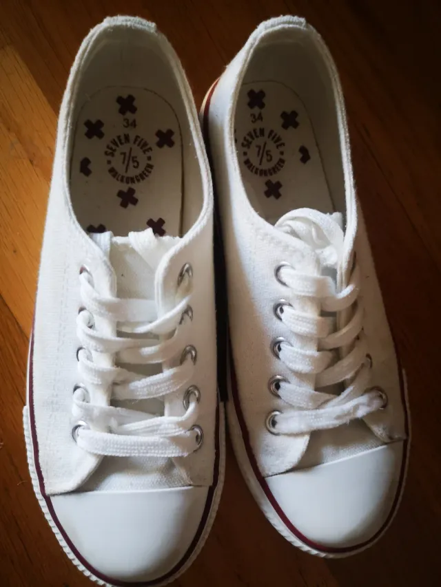 Zapatillas lona blancas, número 34