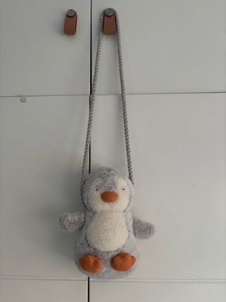 Bolso peluche pingüino niña
