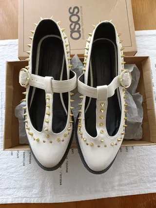 Zapatos tipo Mary Jane de Asos 