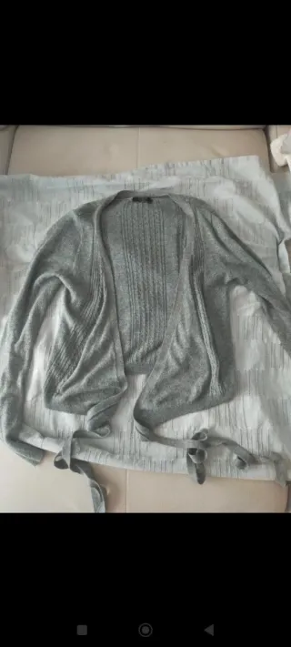 Chaqueta Guess Bolero Talla M Gris