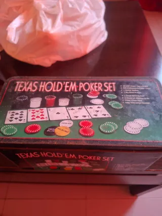 Set de Póker Texas Hold'em con Fichas y Cartas