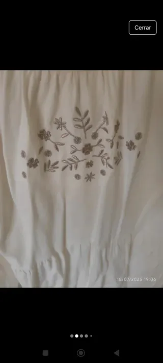 Blusa premamá bordada
