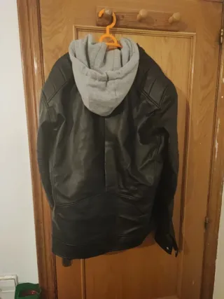 Chaqueta cuero hombre capucha XXL