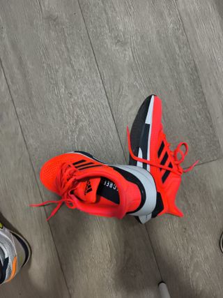 Zapatillas Adidas Hombre Rojas y Negras