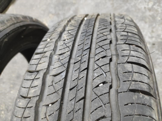 juego de 2 neumáticos 215/60R17, año 2024.