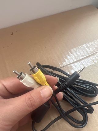 Cable Minijack a 2 RCA Macho