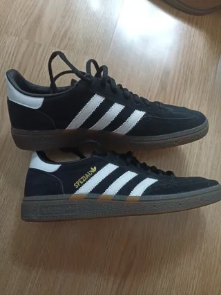 Zapatillas Adidas Spezial Negras Talla 39 1/3.