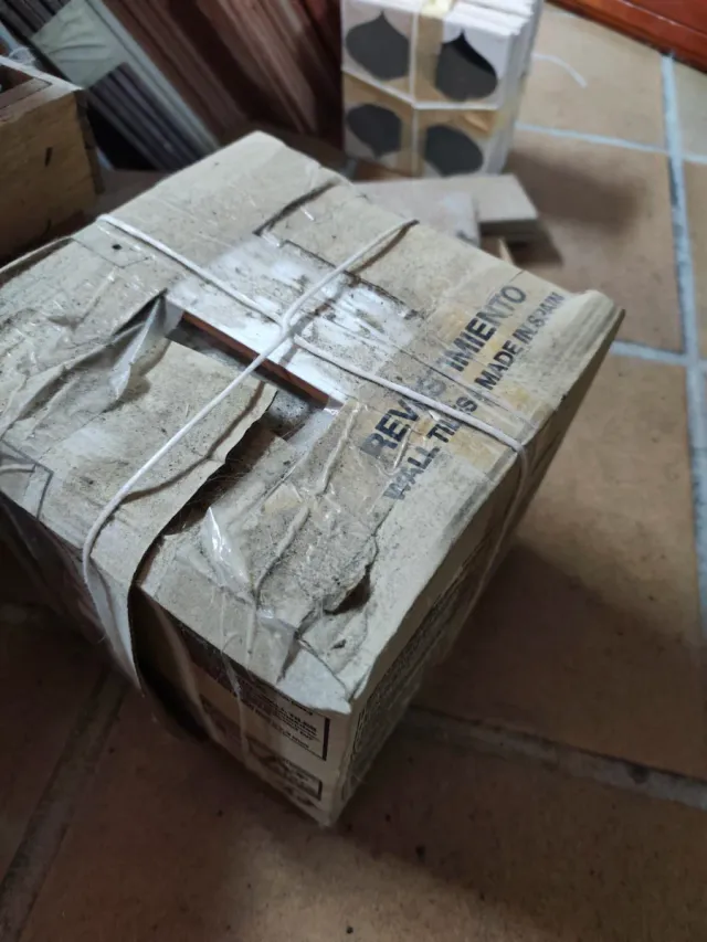 Paquetes de azulejos clásicos nuevos