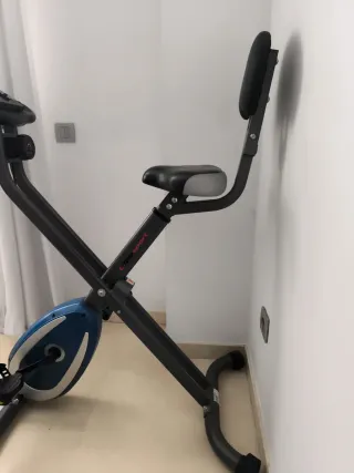 Bicicleta Estática Plegable con Respaldo