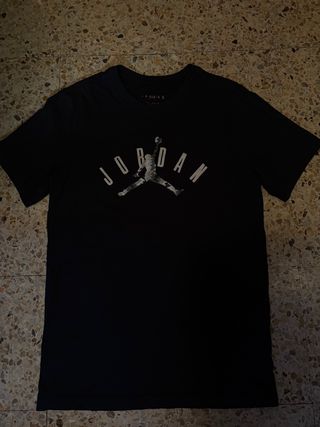 Camiseta Jordan Negra Logo Jumpman