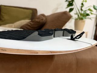 Tabla de surf Machadocado 5.6,   32.3 Litros