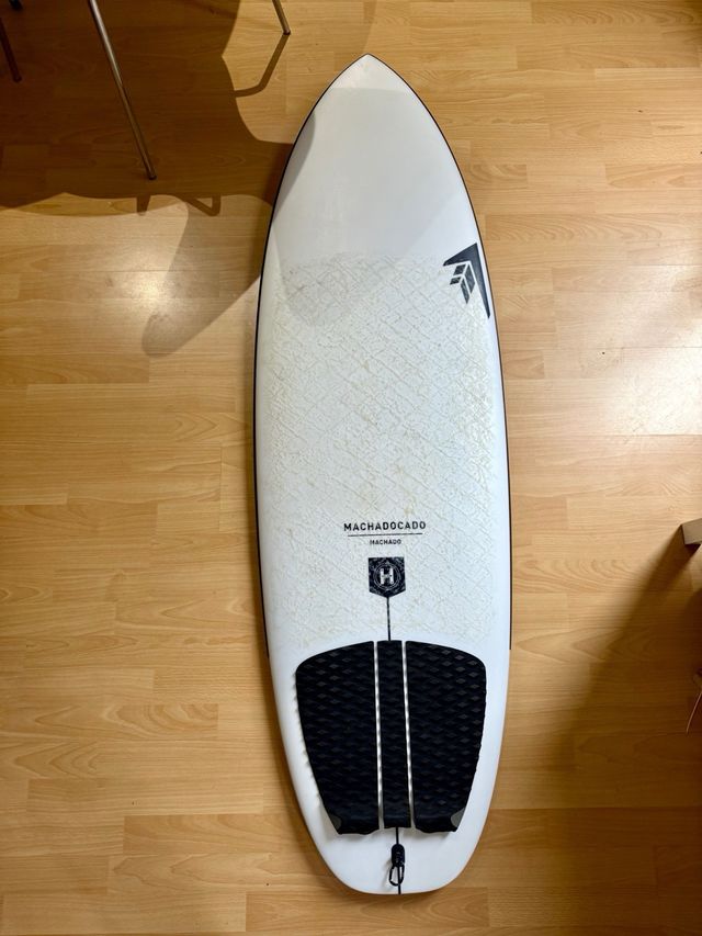 Tabla de surf Machadocado 5.6,   32.3 Litros