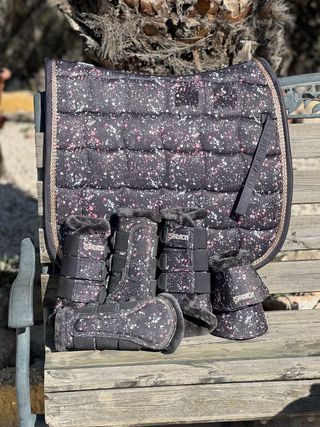 Conjunto Eskadron Mantilla y Protectores