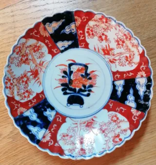 Piatto Giapponese Imari epoca Meiji, 1868-1912 