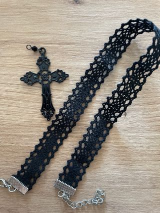 Collares Cruz Gótica varias