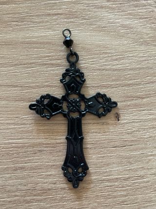 Collares Cruz Gótica varias