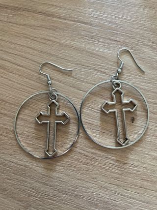 Collares Cruz Gótica varias