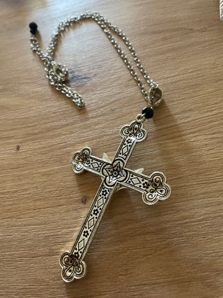 Collares Cruz Gótica varias